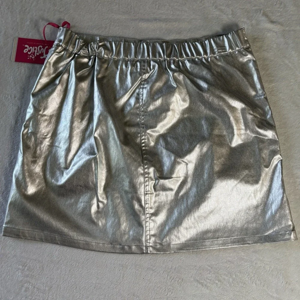 Justice Girls Silver Button Front Skort  Size XL Plus 16P/18P  Elastic Waits
